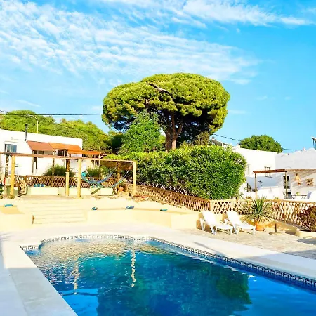 Poniente Apartment *
